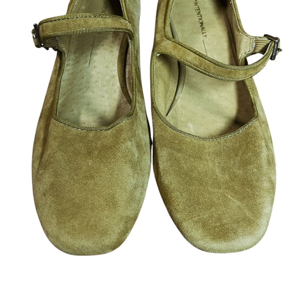 Intentionally Blank NWOB Olive Green Mustard Suede Kemp Mary Jane Shoes 8 - Picture 6 of 11